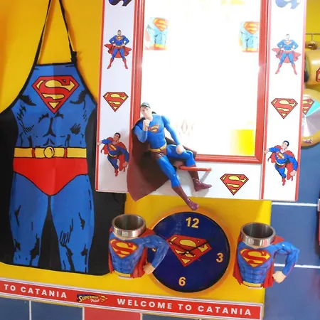 Guest house Superman Point Airport