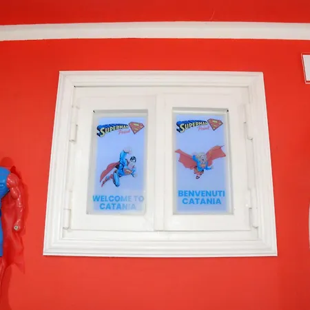 Superman Point Airport Katania